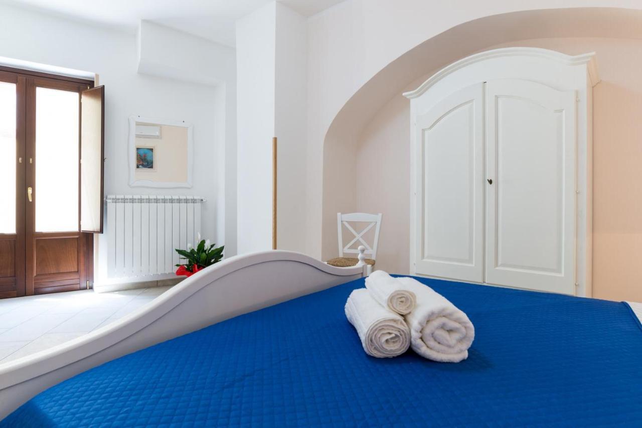 Casa Vacanza Rosy Di Guida Rosy Giungano Экстерьер фото